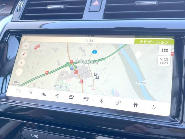 �������i�r:��̊��̂���i�r�́A����������ԓ������o���Ă���܂��B�I�[�f�B�I�@�\���[�����Ă���܂��̂ŁA�^�]�����y���߂܂���