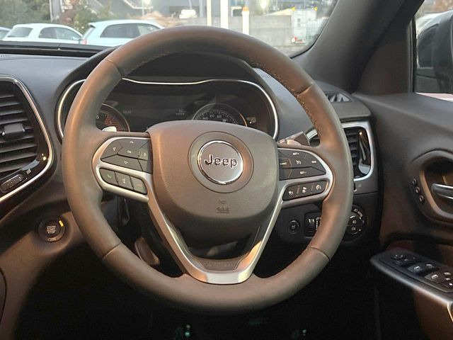 ���n���h�����̃X�������Ȃ��A���ꂢ�ȏ�Ԃ��ێ����Ă���܂��B�e�X�C�b�`���̓�����m�F�ς݂ł��B