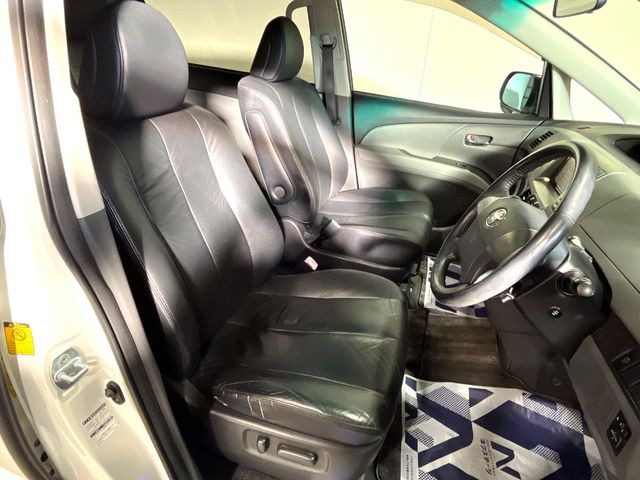 �y���烌�U�[�V�[�g�z����̂ӂ���肪�e�ՂŃ����e�i���X�����ȒP�ȁA�@�\���ɗD��鍇����v���̗p�����㎿�ȃV�[�g�ł��B����S�n���悭�A���������ӂ��S�n�ǂ��ԓ���Ԃ����o���Ă���܂��B