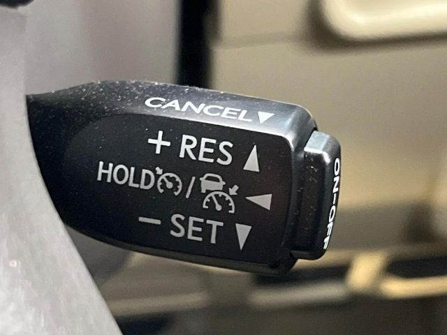 �y���[�_�[�N���[�Y�R���g���[���z�������H�ł̒��������s���y��!!�����ő��x��ۂN���[�Y�R���g���[�����A�Փˌy���V�X�e���ƘA�g���A�O���̎ԗ������m���ĎԊԂ�ۂ悤�ɑ��x���߂��Ă���܂�!!