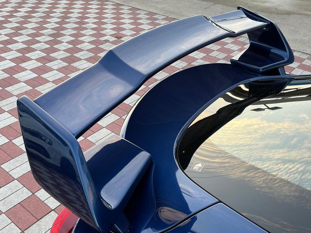 �ySILKBLAZE���A�E�B���OV1�z�X�|�[�c�J�[�炵�����O�b�ƈ������V���N�u���C�Y���A�E�B���O�𑕒���