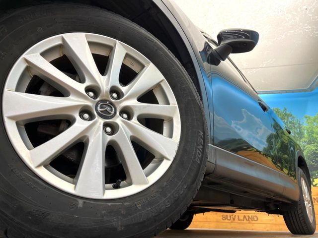 �y����17�C���`�A���~�z�C�[���z�O�ςɃ}�b�`���������A���~�z�C�[���𑕒����Ă���܂��B�e��ЊO�A���~�z�C�[����A�X�^�b�h���X�^�C�����戵�����Ă���܂��B���񂲑��k����������