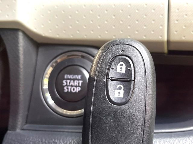 �y�C���e���W�F���g�L�[�z�J�o����|�P�b�g�ɓ��ꂽ�܂܂ł��h�A�̎{���E�������\�ȃX�}�[�g�L�[�𑕔��B�G���W���̃I���E�I�t�����J�M�����o���K�v����������Ƃ��Ă��֗��ł���