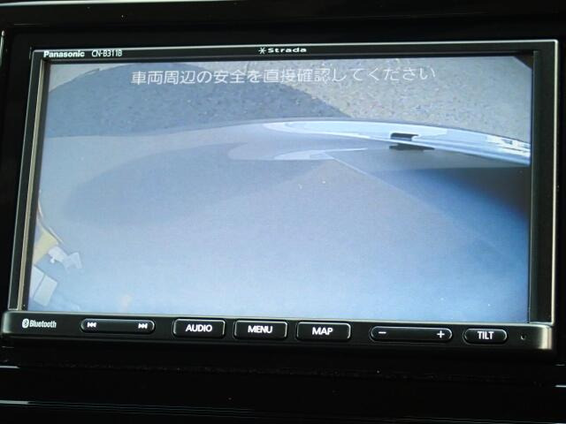 �o�b�N�J�����������Ă���܂��B���Ԏ��ɑ�ϖ��ɗ����܂�������Ԃ����ȕ��ɂ��֗��@�\�ł���