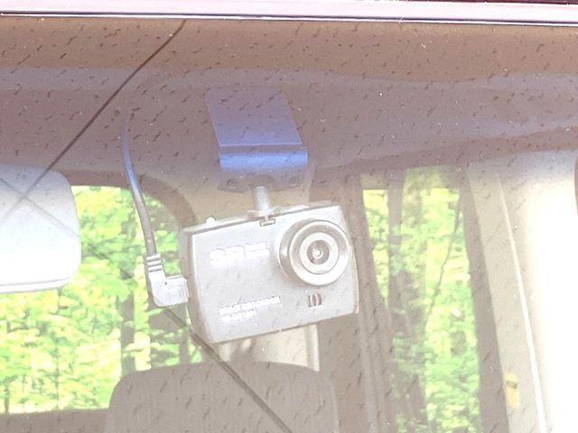 �y�h���C�u���R�[�_�[�z���S�E���S�ȃJ�[���C�t�ɕK�{�̃h���C�u���R�[�_�[�𑕔�!���s���͂������A������^�]�⎖�̂ɑ��������ۂ̏󋵂��f���ŋL�^���A����̃��X�N�ɔ����܂��B