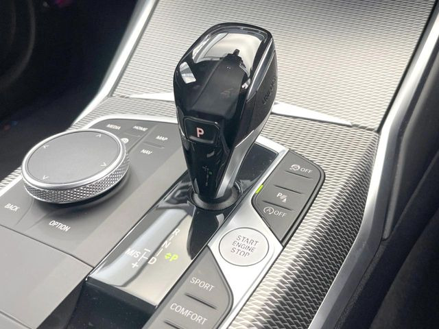 ��MT���[�h�t��AT:�ʏ�͎����ł����Ȃ���ϑ�(�M�A�`�F���W)���h���C�o�[�̑���ɂ���ĈӐ}�I�ɕς�����V�X�e���ł��B����w���i�̃h���C�u�����y���݂��������܂�!