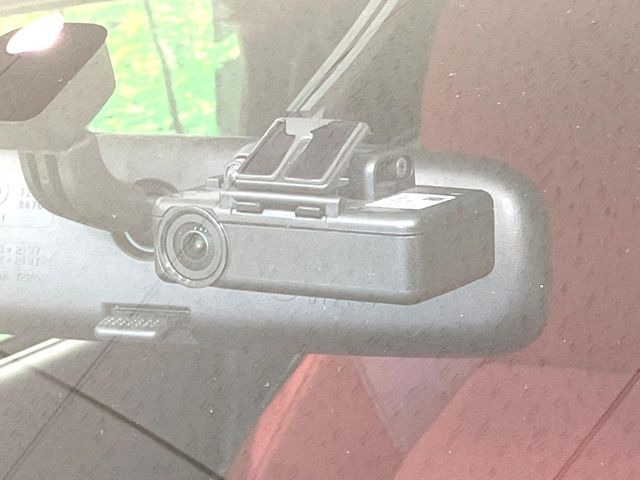 �y�h���C�u���R�[�_�[�z���S�E���S�ȃJ�[���C�t�ɕK�{�̃h���C�u���R�[�_�[�𑕔�!���s���͂������A������^�]�⎖�̂ɑ��������ۂ̏󋵂��f���ŋL�^���A����̃��X�N�ɔ����܂��B