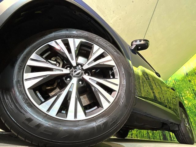 �y����18�C���`�A���~�z�C�[���z�O�ςɃ}�b�`���������A���~�z�C�[���𑕒����Ă���܂��B�e��ЊO�A���~�z�C�[����A�X�^�b�h���X�^�C�����戵�����Ă���܂��B���񂲑��k����������