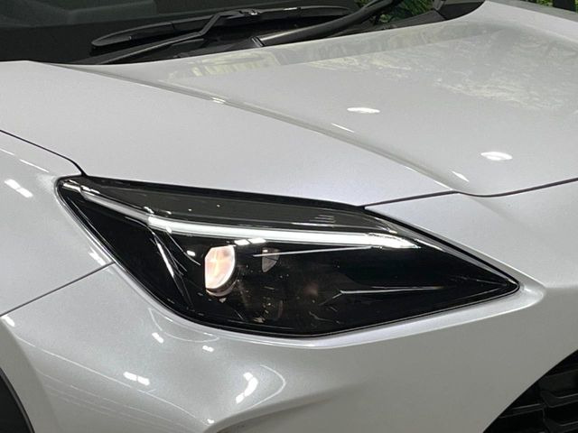 �yLED�w�b�h���C�g�z���V����ԑ��s�����ǍD�Ȏ��E���m�ۂ����S���ĉ^�]�ł��鍂�P�xLED�w�b�h���C�g�𑕔�!�_�����x�������A����d�͂��}�����Ă��܂��B