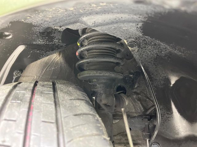 ����肪���ꂢ�Ȃ����ɁA�h�K���H�̎{�H���I�X�X���B�~��n��͂������A���ݕ��ɂ��Z���̕���A��Ń}�����E�E�B���^�[�X�|�[�c���������ɂ��D�]���������Ă���܂��B