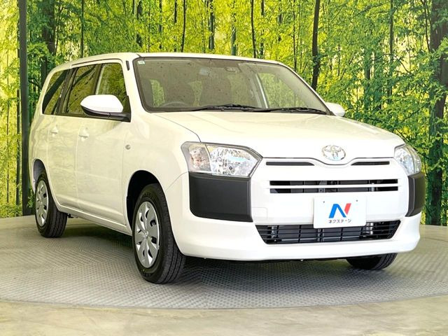 高透明度のガラス皮膜で撥水はもちろん、上質なツヤ・光沢を実現。紫外線や酸性雨から大切な愛車を保護し、色あせ・劣化を防止。「弾スプラッシュコート」、「弾プリミッサコート」からお選びいただけます。