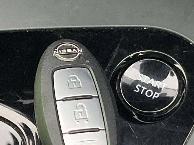 �y�C���e���W�F���g�L�[�z�J�o����|�P�b�g�ɓ��ꂽ�܂܂ł��h�A�̎{���E�������\�ȃX�}�[�g�L�[�𑕔��B�G���W���̃I���E�I�t�����J�M�����o���K�v����������Ƃ��Ă��֗��ł���