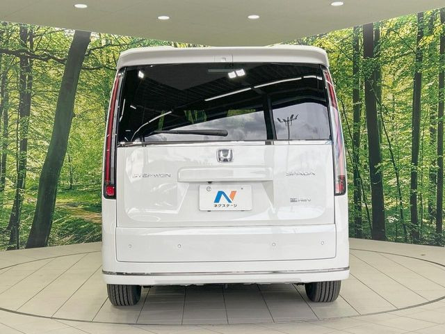 安心の最長10年・走行無制限保証(有償)をご用意。保証内容も充実はもちろん、無料点検&オイル交換や、年中無休の全国・24時間ロードサービスも付帯されておりますのでご安心下さい。