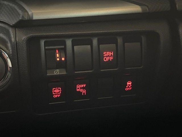 �y�����r�[�N���f�B�e�B�N�V�����z���s���A�h�A�~���[�̎��p�ɂȂ�₷���ӏ��Ɍ㑱�Ԃ��ڋ߂���ƃT�C�h�~���[�t�߂Ɍx����\���A�h���C�o�[�ɒ��ӊ��N�ƁA����̍ۂ̓n���h��������A�V�X�g�����܂��B