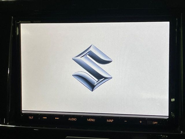 �y����8�^�i�r�z�l�C�̏����i�r�𑕔��B�I�[�f�B�I�@�\���[�����Ă���ABluetooth�ڑ�����΂������̃X�}�z��MP3�v���C���[�̉��y���Đ��\!�����̉^�]������Ɋy�����Ȃ�܂�!!