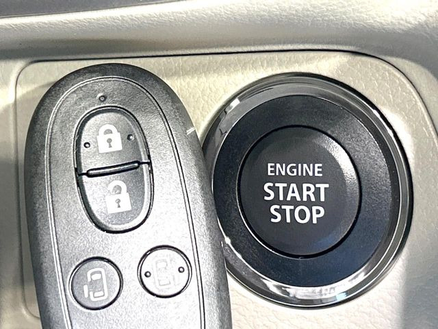 �y�L�[���X�X�^�[�g�V�X�e���z�J�o����|�P�b�g�ɓ��ꂽ�܂܂ł��h�A�̎{���E�������\�ȃX�}�[�g�L�[�𑕔��B�G���W���̃I���E�I�t�����J�M�����o���K�v����������Ƃ��Ă��֗��ł���