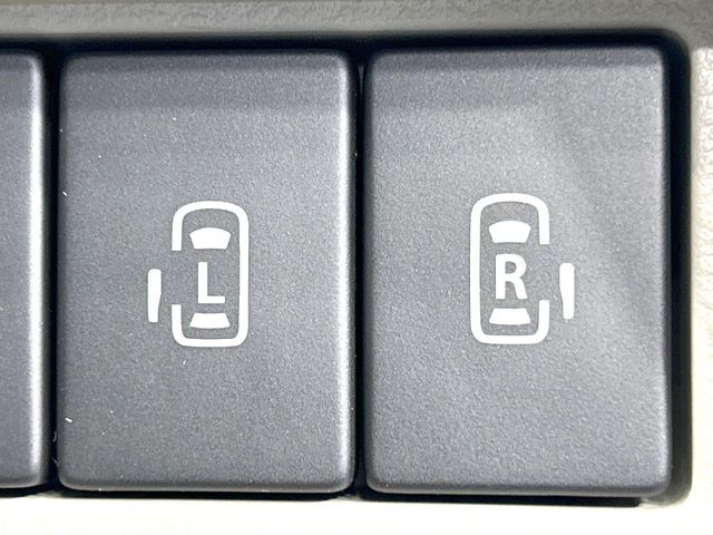 �y�����p���[�X���C�h�h�A�z�X�}�[�g�L�[��^�]�Ȃ̃X�C�b�`�Ō�ȗ����X���C�h�h�A�̊J���\���d��������͂����ăh�A���J����K�v�������A�����Ȃ��q�l�ł��ȒP�ɊJ���߂ł����K�ł���