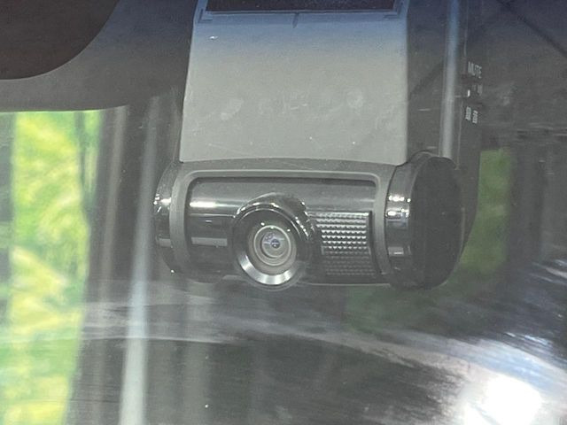 �y�h���C�u���R�[�_�[�z���S�E���S�ȃJ�[���C�t�ɕK�{�̃h���C�u���R�[�_�[�𑕔�!���s���͂������A������^�]�⎖�̂ɑ��������ۂ̏󋵂��f���ŋL�^���A����̃��X�N�ɔ����܂��B