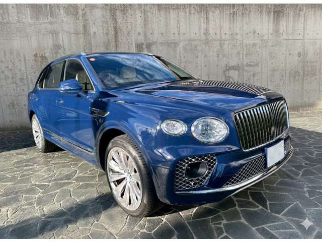 ベンテイガエクステンデッド ホイールベース 4WD