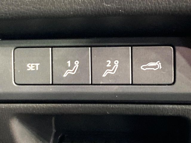 �y�p���[�o�b�N�h�A�z�X�}�[�g�L�[��^�]�Ȃ̃{�^�������������Ń��A�Q�[�g�������ŊJ���܂�!�ו��������Ă��鎞��A�����ʒu�ɂ���o�b�N�h�A��߂�ۂɕ֗��ȋ@�\�ł���