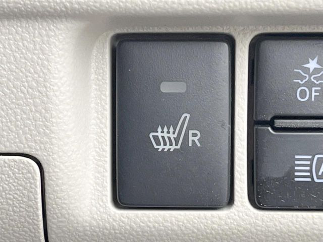 �y�V�[�g�q�[�^�[�z�������ɏd�󂷂�V�[�g�q�[�^�[!�G�A�R����葁�����܂��Ă����̂Ŋ�����̐l�����S�ł��ˁ�G�A�R���̉����͊������邩����A�Ƃ������ɂ����������߂ł��B