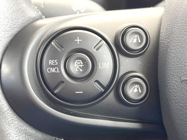 �����[�_�[�N���[�Y�R���g���[��:�O�̎ԂƂ̎Ԋԋ��������ɂƂ�A��葬�x�Ŏ������s���Ă���鎟����̃N���[�Y�R���g���[��!��ɍ������H�⎩���Ԑ�p���H�Ŏg�p����֗��ȋ@�\�ł�!