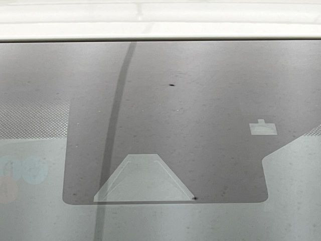 �y�v���N���b�V���Z�[�t�e�B�z�O���̎ԗ��������m���A�Փ˂������Ȏ��͌x��Œ��ӂ𑣂��A�u���[�L�𓥂ޗ͂��T�|�[�g�B�u���[�L�𓥂߂Ȃ������ꍇ�͏Փ˔�Q�y���u���[�L���쓮�A�Փˉ�����T�|�[�g���܂��B