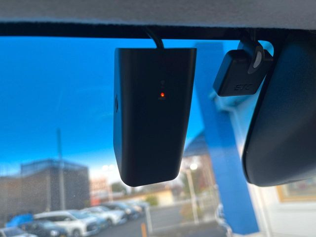 �y�h���C�u���R�[�_�[�z���S�E���S�ȃJ�[���C�t�ɕK�{�̃h���C�u���R�[�_�[�𑕔�!���s���͂������A������^�]�⎖�̂ɑ��������ۂ̏󋵂��f���ŋL�^���A����̃��X�N�ɔ����܂��B