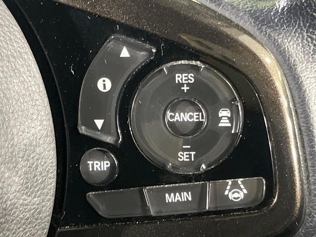 �y�A�_�v�e�B�u�N���[�Y�R���g���[���z�������H�ł̒��������s���y��!!�����ő��x��ۂN���[�Y�R���g���[�����A�Փˌy���V�X�e���ƘA�g���A�O���̎ԗ������m���ĎԊԂ�ۂ悤�ɑ��x���߂��Ă���܂�!!