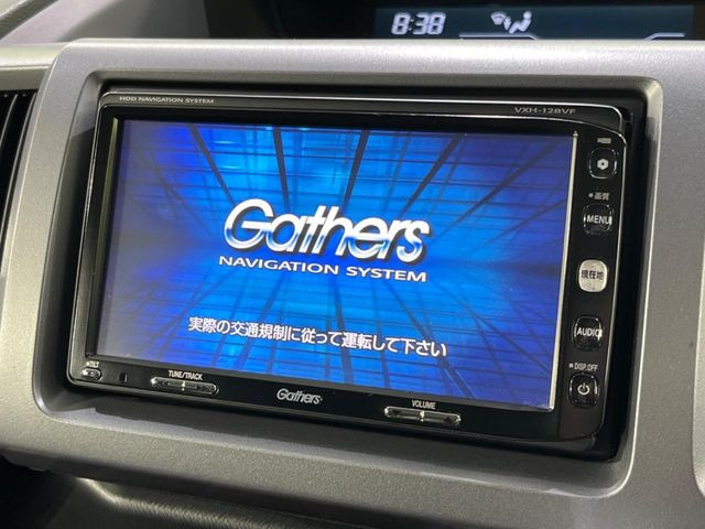 �y�����i�r�z�l�C�̏����i�r�𑕔����Ă���܂��B�i�r�̎g���₷���͂������A�I�[�f�B�I�@�\���[��!�L�����v�◷�s�͂������A�ʋ΂┃�����ȂǕ��i�̃h���C�u���y�����Ȃ�͂���