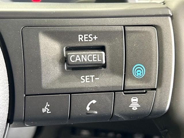 �y�v���p�C���b�g�z�������H�ł̒��������s���y��!!�a�؎��Ə��񑖍s�̃V�[���ŁA�A�N�Z���E�u���[�L�E�X�e�A�����O�������Ő��䂵�A�������^�]�̕��S���y�����Ă���܂���