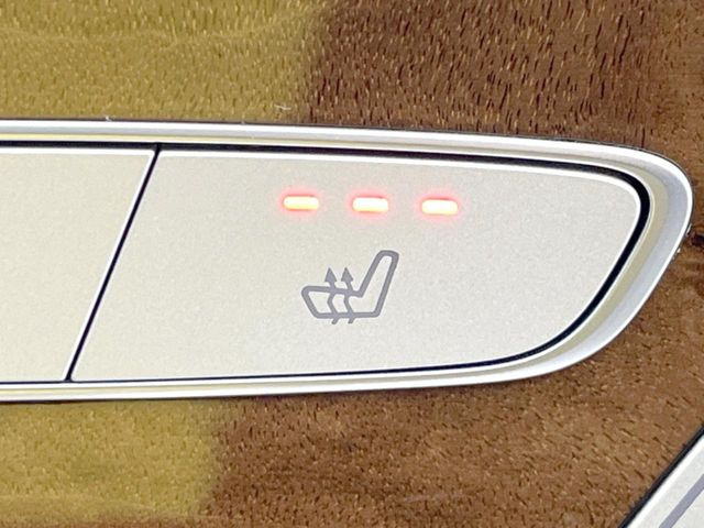 ���t�����g�V�[�g�q�[�e�B���O:�^�]�ȁE����ȋ��ɎO�i�K�Œ��߂��\�ȃV�[�g�q�[�^�[�𑕔����Ă���܂��B�G�߂��킸���K�ɂ��g�p���������܂��B