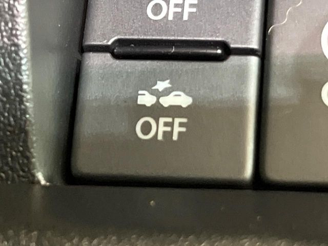 �y�X�Y�L �Z�[�t�e�B�T�|�[�g�z���s���ɑO���̎ԗ�����F�����A�Փ˂������Ȏ��͌x��ƃu���[�L�ŏՓˉ���Ɣ�Q�y�����A�V�X�g�B�����S�Ƀh���C�u�����y���݂��������܂��B