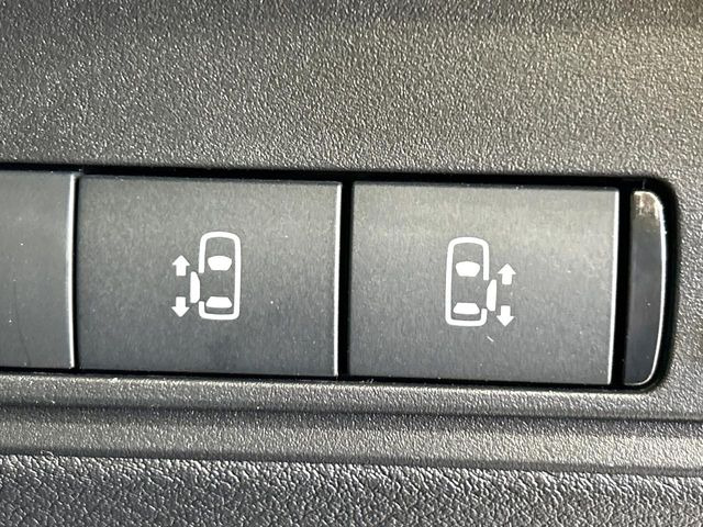 �y�n���Y�t���[�@�\�t�������p���[�X���C�h�h�A�z�X���C�h�h�A�̉��ɑ�������Ă��������ƁA�����I�ɃX���C�h�h�A���J���܂�!�ו��ŗ��肪�ӂ���������Ԃł��A�h�A�̊J���ł��ĂƂ��Ă��֗�!