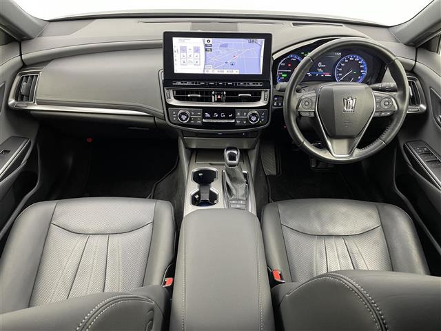 クラウンハイブリッド 2.5 RS Four リミテッド 4WD