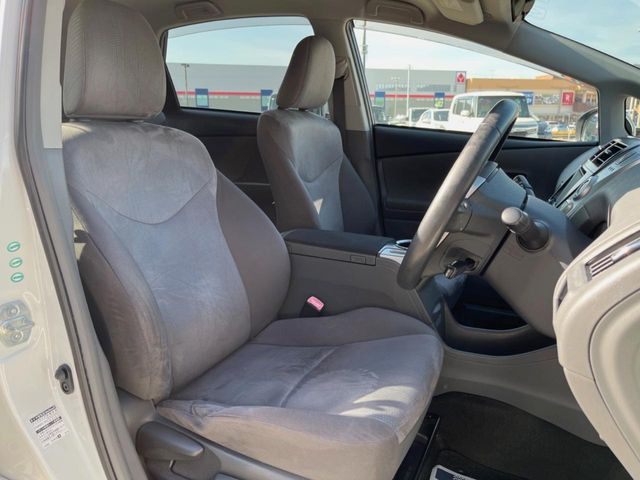 �^�]�Ȃ܂��ɂ͏\���ȃX�y�[�X������A�啿�ȕ��ł��������^�]���Ă�����������ł��B