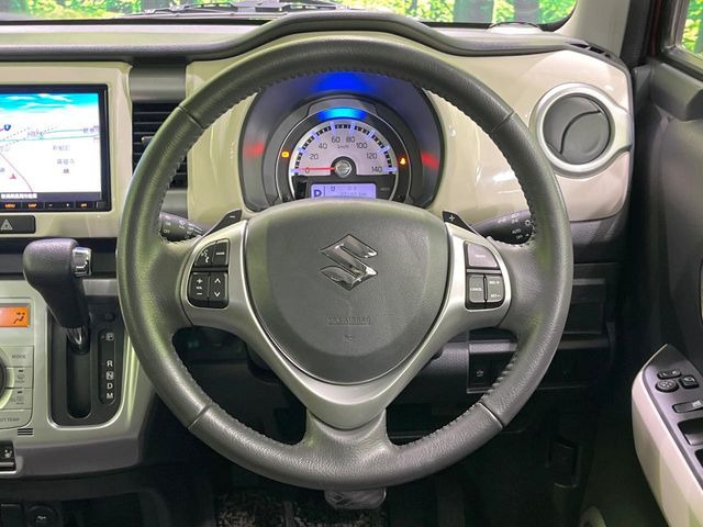 �y�����v�����X�e�A�����O�z�㎿�Ȋv���g�p���邱�ƂŁA��ɂ����������݂ƂĂ��^�]���₷���n���h���ł���