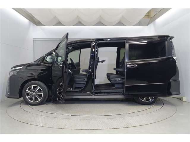 ヴォクシー2.0 ZS 煌III