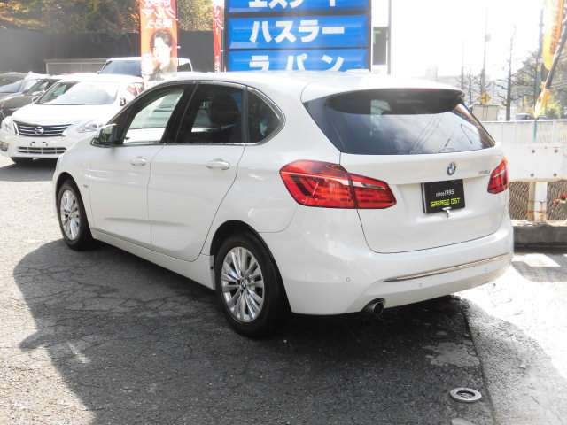 �������2�V���[�Y�̓I�[�N�V�����]��5�_��4.5�_�]�������Ă����Ԃ̗ǂ��ԗ��ɂȂ�܂�^^��x�������ŉc�Ƃ��Ă���܂��̂ŁA���C�y�ɂ�������艺����^^