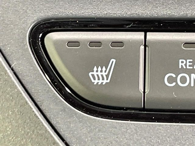 �y�V�[�g�q�[�^�[�z�������ɏd�󂷂�V�[�g�q�[�^�[!�G�A�R����葁�����܂��Ă����̂Ŋ�����̐l�����S�ł��ˁ�G�A�R���̉����͊������邩����A�Ƃ������ɂ����������߂ł��B