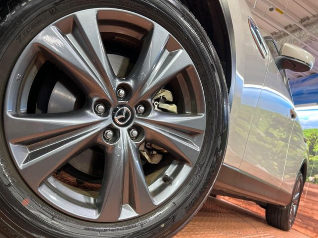 �y����18�C���`�A���~�z�C�[���z�O�ςɃ}�b�`���������A���~�z�C�[���𑕒����Ă���܂��B�e��ЊO�A���~�z�C�[����A�X�^�b�h���X�^�C�����戵�����Ă���܂��B���񂲑��k����������