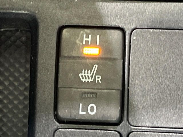 �y�V�[�g�q�[�^�[�z�������ɏd�󂷂�V�[�g�q�[�^�[!�G�A�R����葁�����܂��Ă����̂Ŋ�����̐l�����S�ł��ˁ�G�A�R���̉����͊������邩����A�Ƃ������ɂ����������߂ł��B