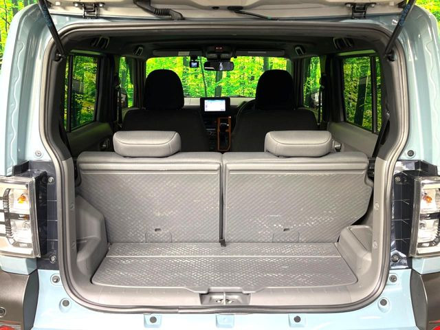 ���i�̂���������ʋ΁A���}���ɏ\���ȉ׎��X�y�[�X���m�ۂ��Ă���܂��B�Z�J���h�V�[�g��|���ƁA�傫�ȉו��̐ύڂ��\�ł���