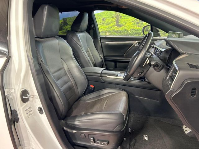 �^�]�ȃV�[�g���͎g�p�������Ȃ��A�ǍD�ȏ�ԂƂȂ��Ă��܂��B���J�Ɏg���Ă������Ƃ��悭�킩��܂��ˁB