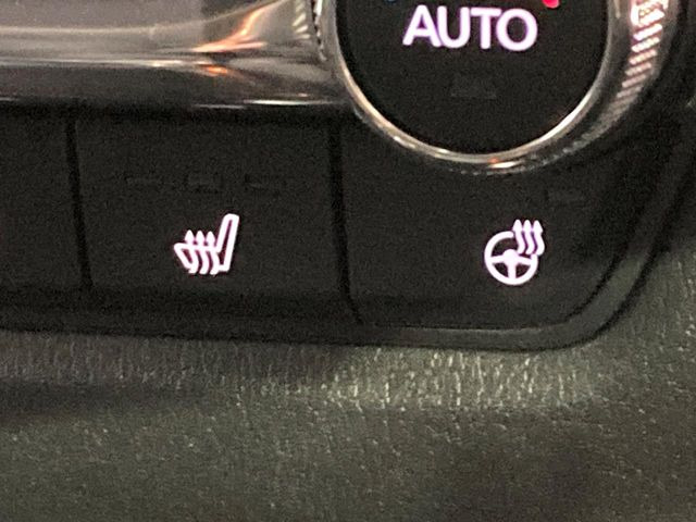 �y�V�[�g�q�[�^�[�z�������ɏd�󂷂�V�[�g�q�[�^�[!�G�A�R����葁�����܂��Ă����̂Ŋ�����̐l�����S�ł��ˁ�G�A�R���̉����͊������邩����A�Ƃ������ɂ����������߂ł��B