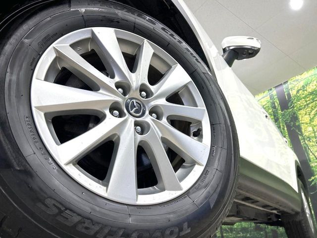 �y����17�C���`�A���~�z�C�[���z�O�ςɃ}�b�`���������A���~�z�C�[���𑕒����Ă���܂��B�e��ЊO�A���~�z�C�[����A�X�^�b�h���X�^�C�����戵�����Ă���܂��B���񂲑��k����������