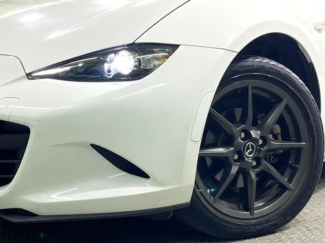 �yLED�w�b�h���C�g�z���V����ԑ��s�����ǍD�Ȏ��E���m�ۂ����S���ĉ^�]�ł��鍂�P�xLED�w�b�h���C�g�𑕔�!�_�����x�������A����d�͂��}�����Ă��܂��B