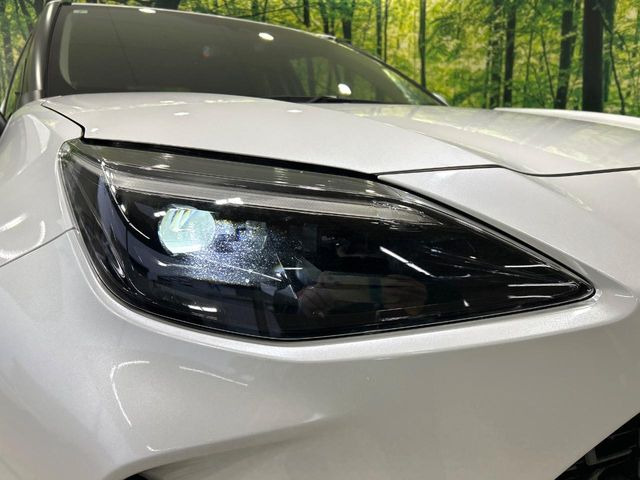 �yLED�w�b�h���C�g�z���V����ԑ��s�����ǍD�Ȏ��E���m�ۂ����S���ĉ^�]�ł��鍂�P�xLED�w�b�h���C�g�𑕔�!�_�����x�������A����d�͂��}�����Ă��܂��B