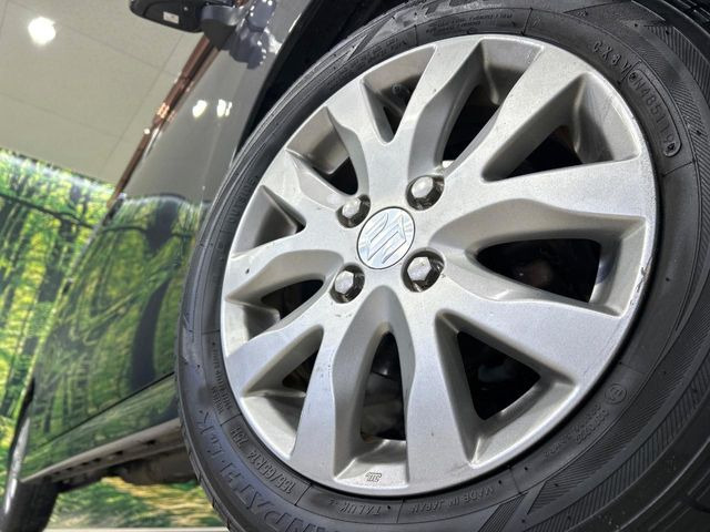 �y����14�C���`�A���~�z�C�[���z�O�ςɃ}�b�`���������A���~�z�C�[���𑕒����Ă���܂��B�e��ЊO�A���~�z�C�[����A�X�^�b�h���X�^�C�����戵�����Ă���܂��B���񂲑��k����������