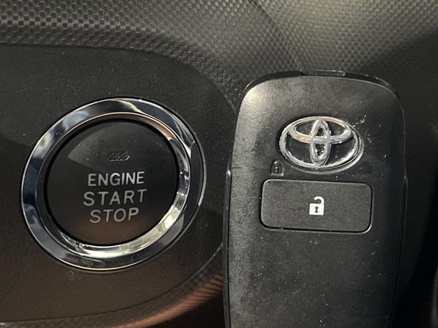 �y�X�}�[�g�L�[�z�J�o����|�P�b�g�ɓ��ꂽ�܂܂ł��h�A�̎{���E�������\�ȃX�}�[�g�L�[�𑕔��B�G���W���̃I���E�I�t�����J�M�����o���K�v����������Ƃ��Ă��֗��ł���